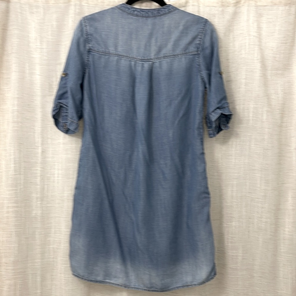 Chelsea Violet Chambray Dress Size Small EUC - Picture 3 of 7